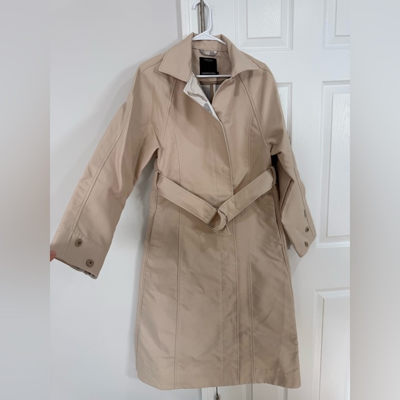 Oversized Didriksons Chic Women's Beige Trench Coat - Picture 6 of 11